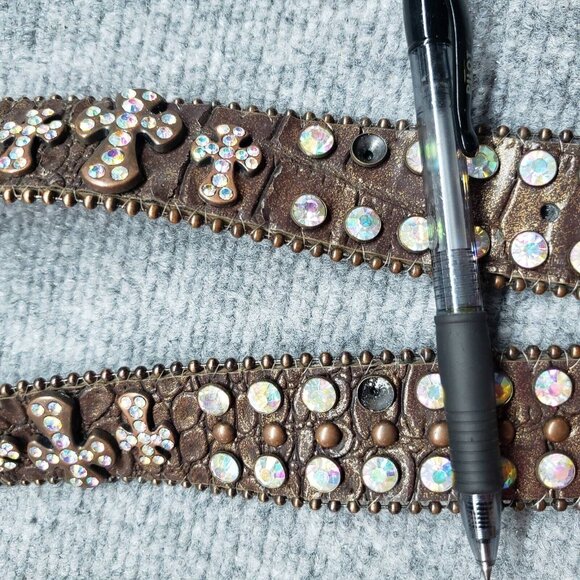 Nocona Bling Belt Womens M Genuine Leather AB Rhinestone Cross Motif Adjustable